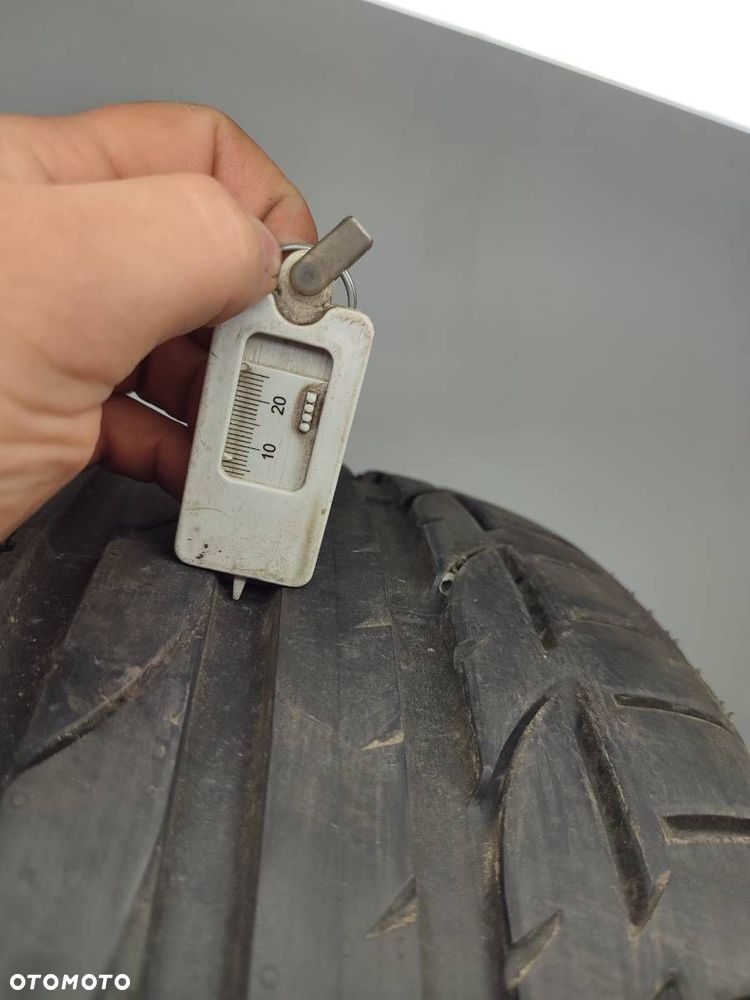 OPONY PARA 19 LATO 235/40 - 800.00 PLN - - 7