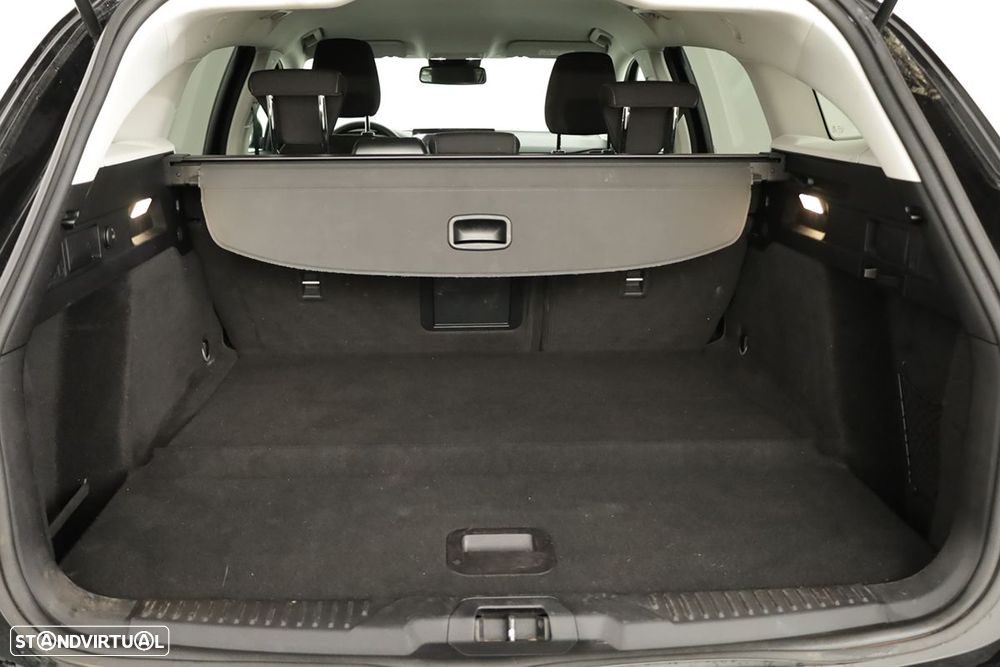 Ford Focus SW 1.0 EcoBoost MHEV Active X - 22