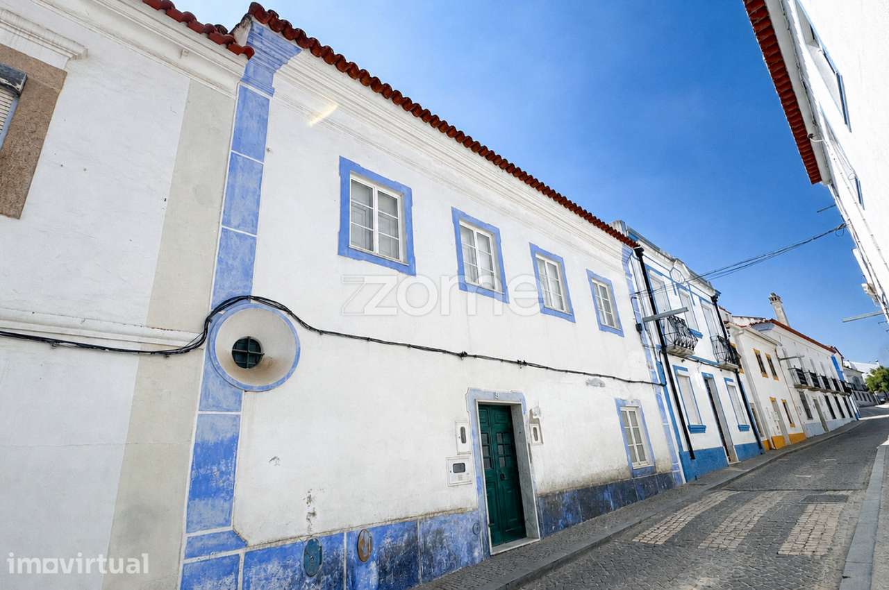 Casa Senhorial no Coração de Arraiolos - Grande imagem: 2/25