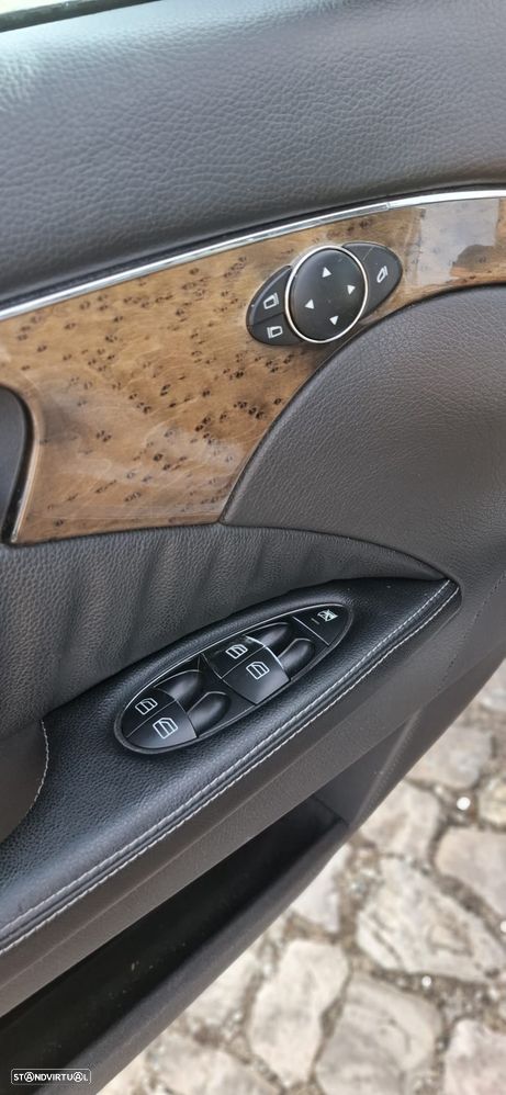 Mercedes-Benz E 220 CDi Avantgarde - 17