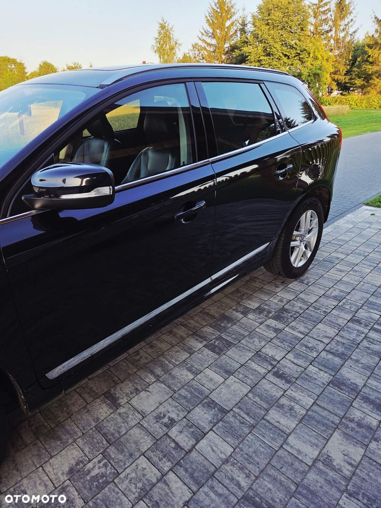 Volvo XC 60 D4 AWD Summum - 2