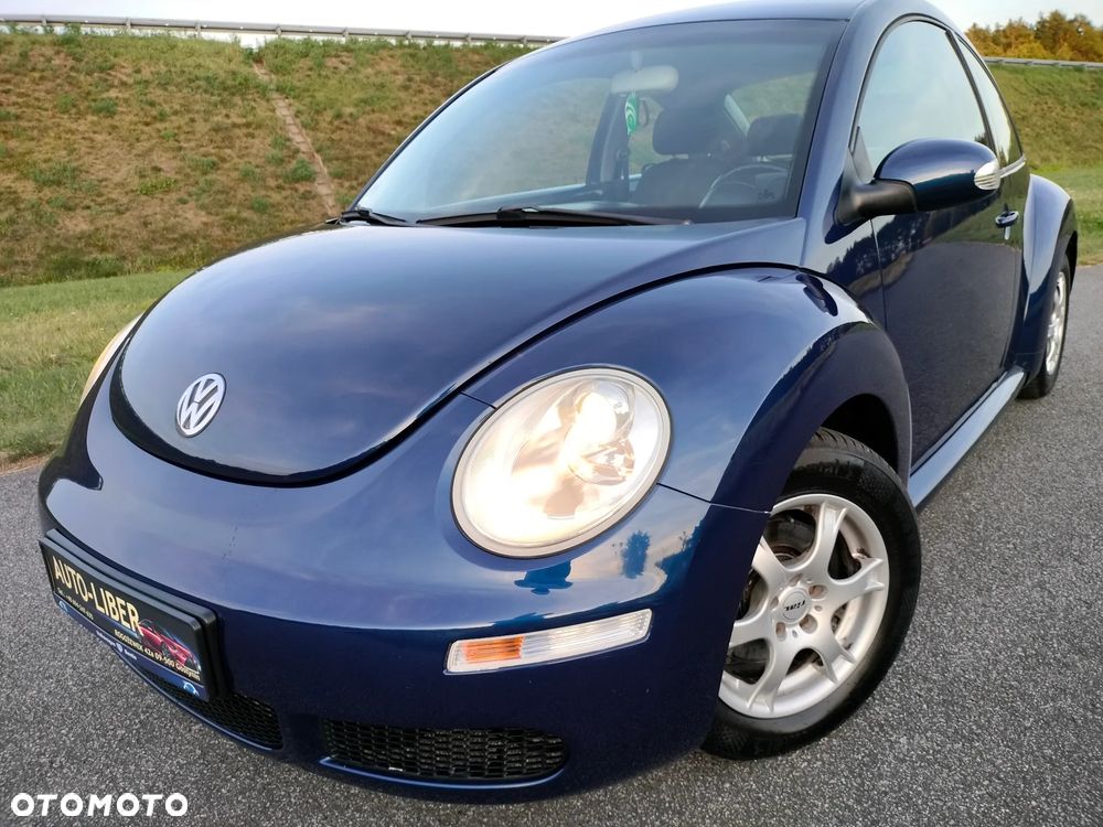 Volkswagen New Beetle - 1