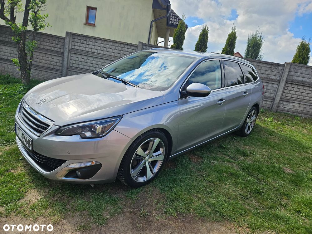 Peugeot 308 - 1