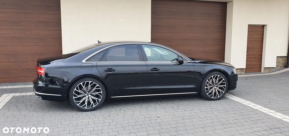 Audi A8 - 3