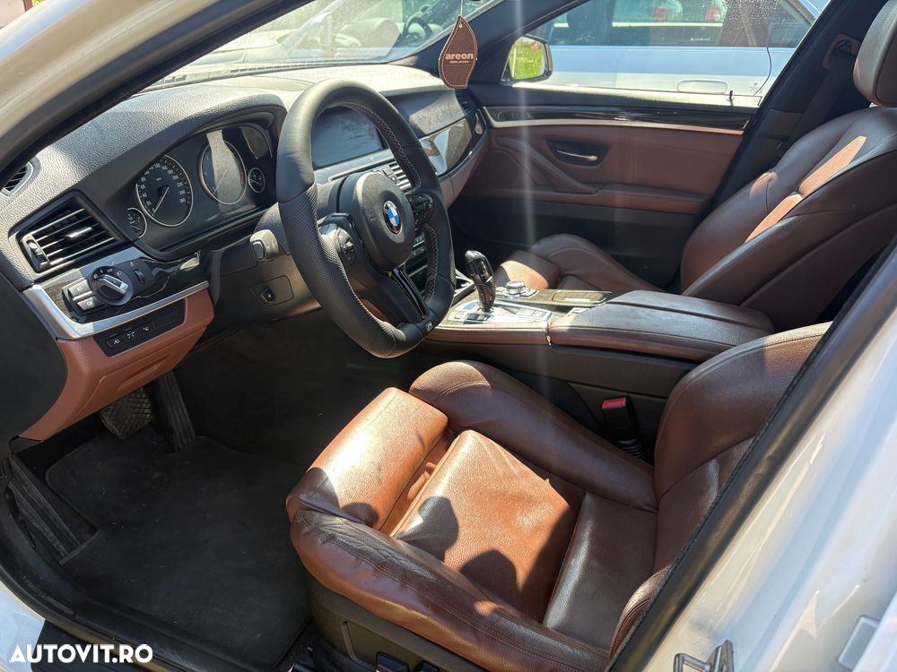 BMW Seria 5 530d Aut. Luxury Line - 14