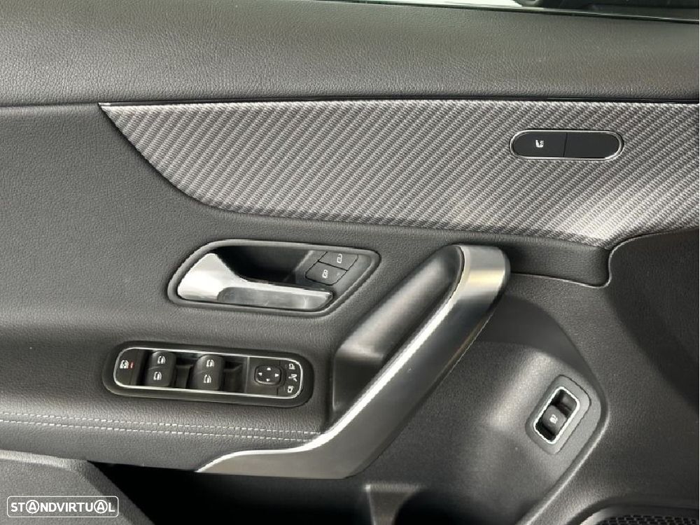Mercedes-Benz A 250 e Progressive - 18