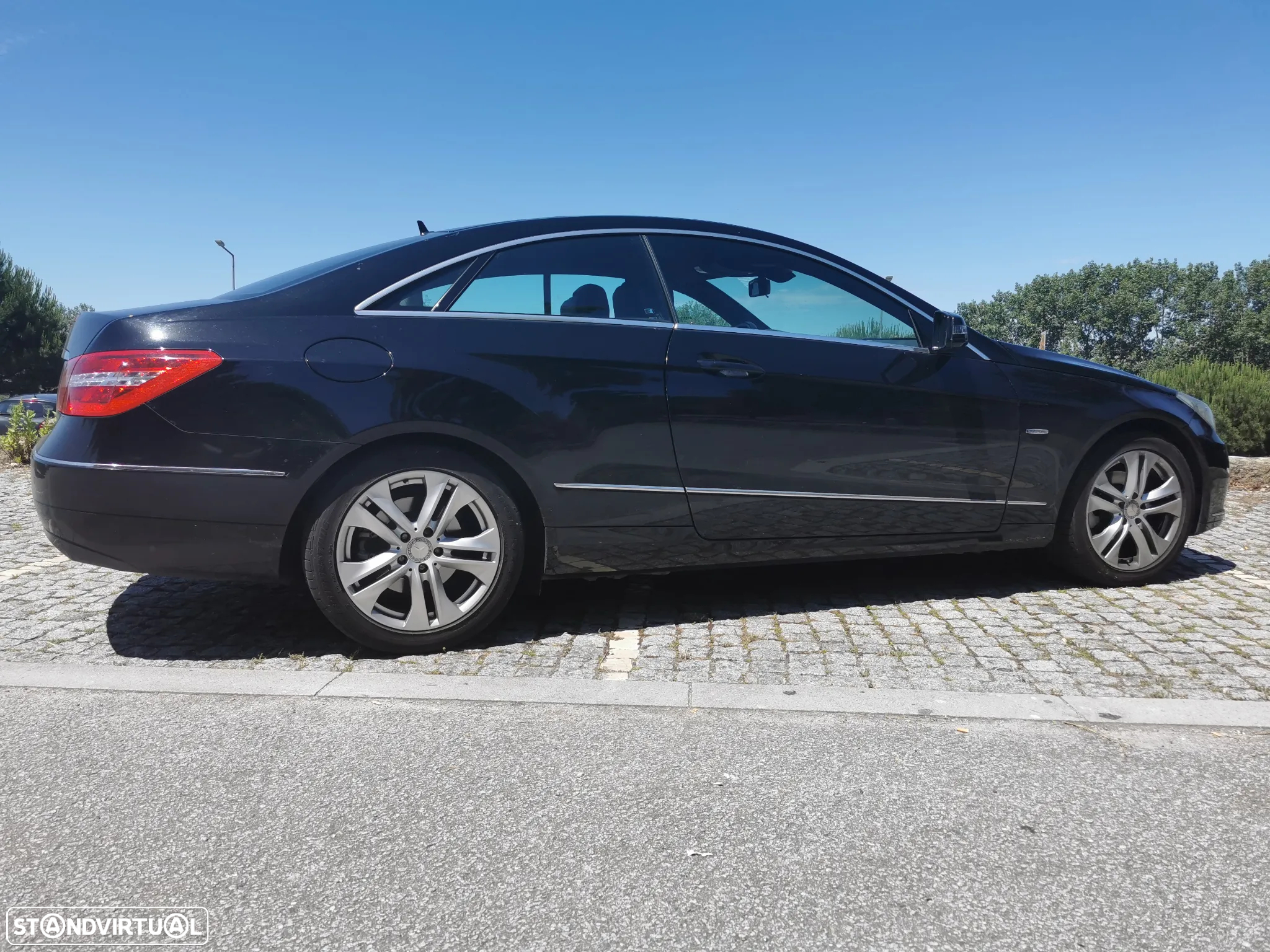 Mercedes-Benz E 220 CDi Avantgarde BlueEfficiency - 5