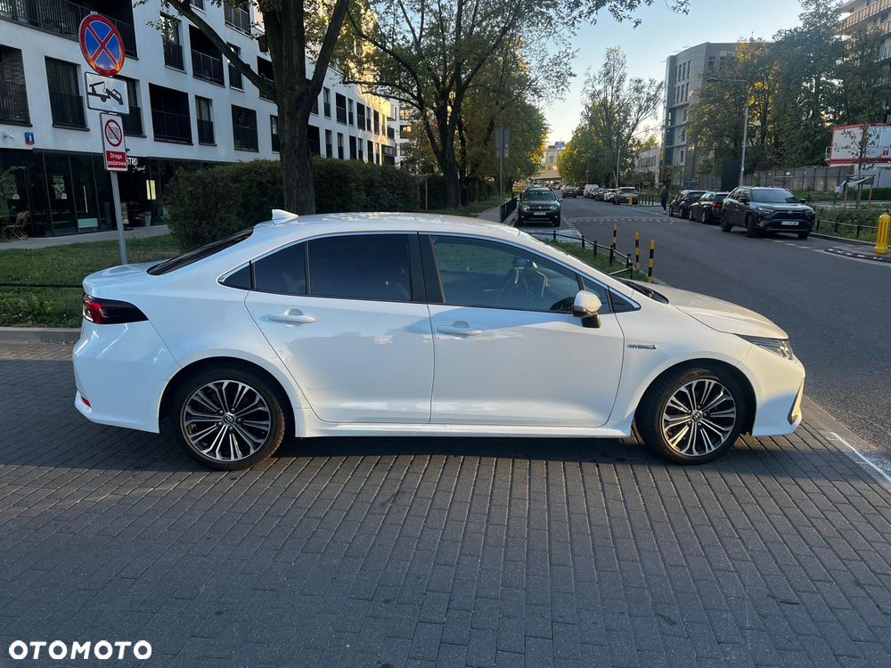Toyota Corolla 1.8 Hybrid GPF Comfort - 4
