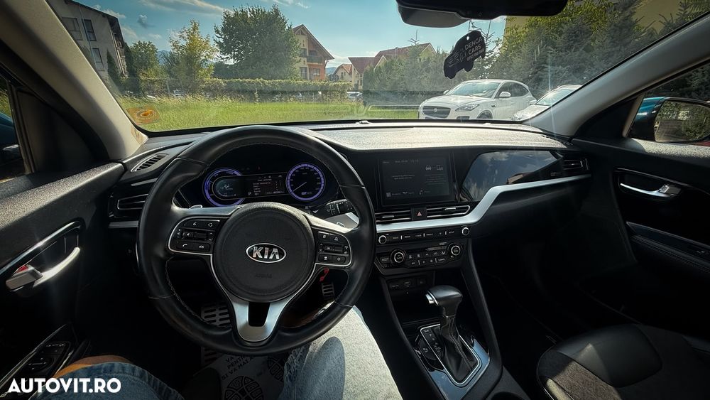 Kia Niro 1.6 GDI HEV 2WD OPF Aut. Vision - 9