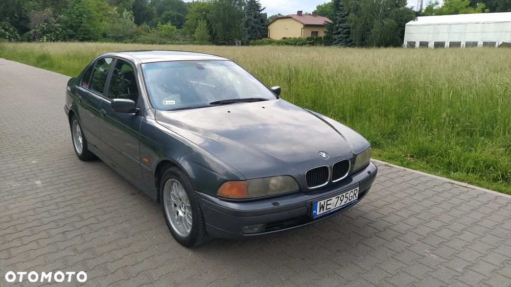 BMW Seria 5 - 1