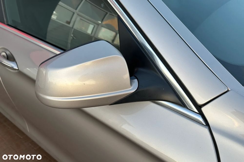 BMW Seria 5 525d xDrive Sport-Aut - 18