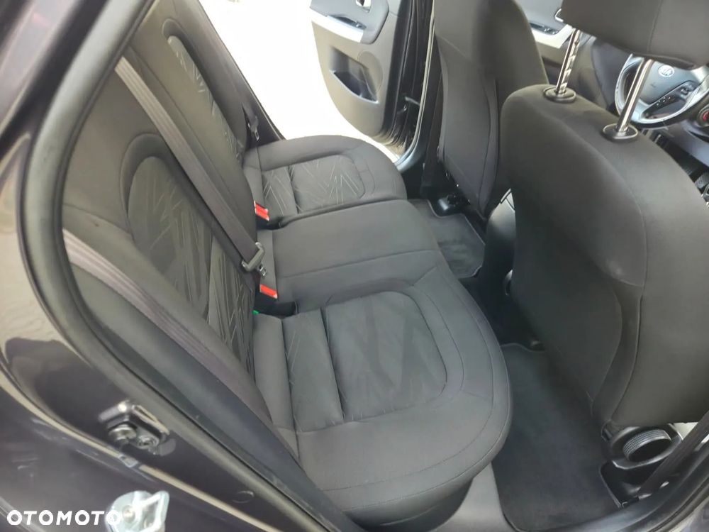 Kia Ceed 1.4 CVVT - 16