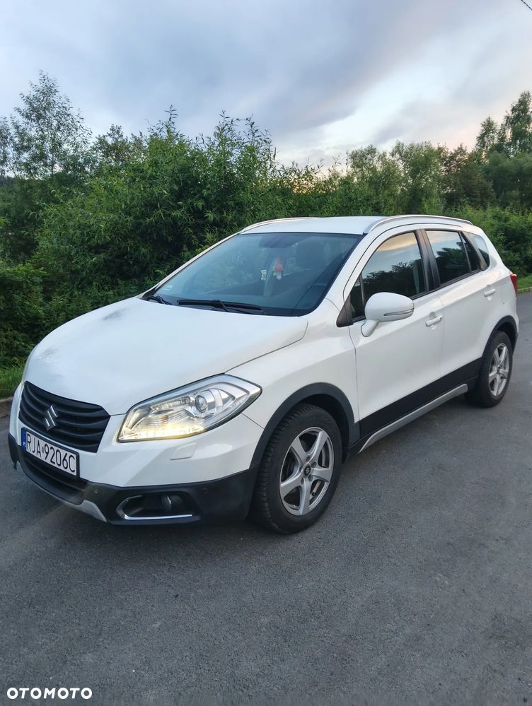 Suzuki S-Cross 1.6 Topline Edition 4WD - 1