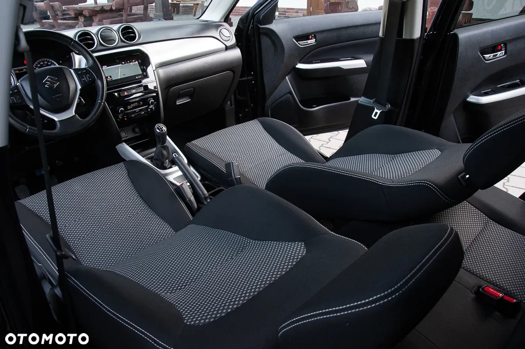 Suzuki Vitara 1.6 Elegance 2WD - 33