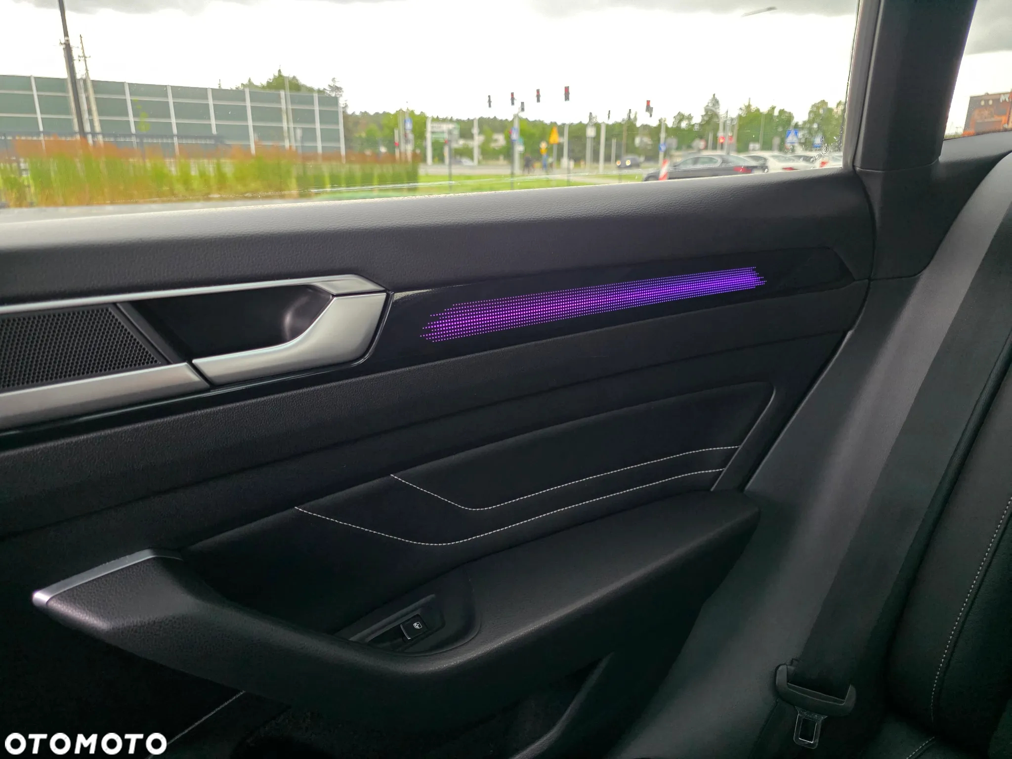 Volkswagen Arteon 2.0 TSI R-Line DSG - 31