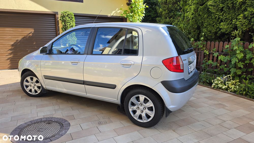 Hyundai Getz 1.4 Medio / Style - 11