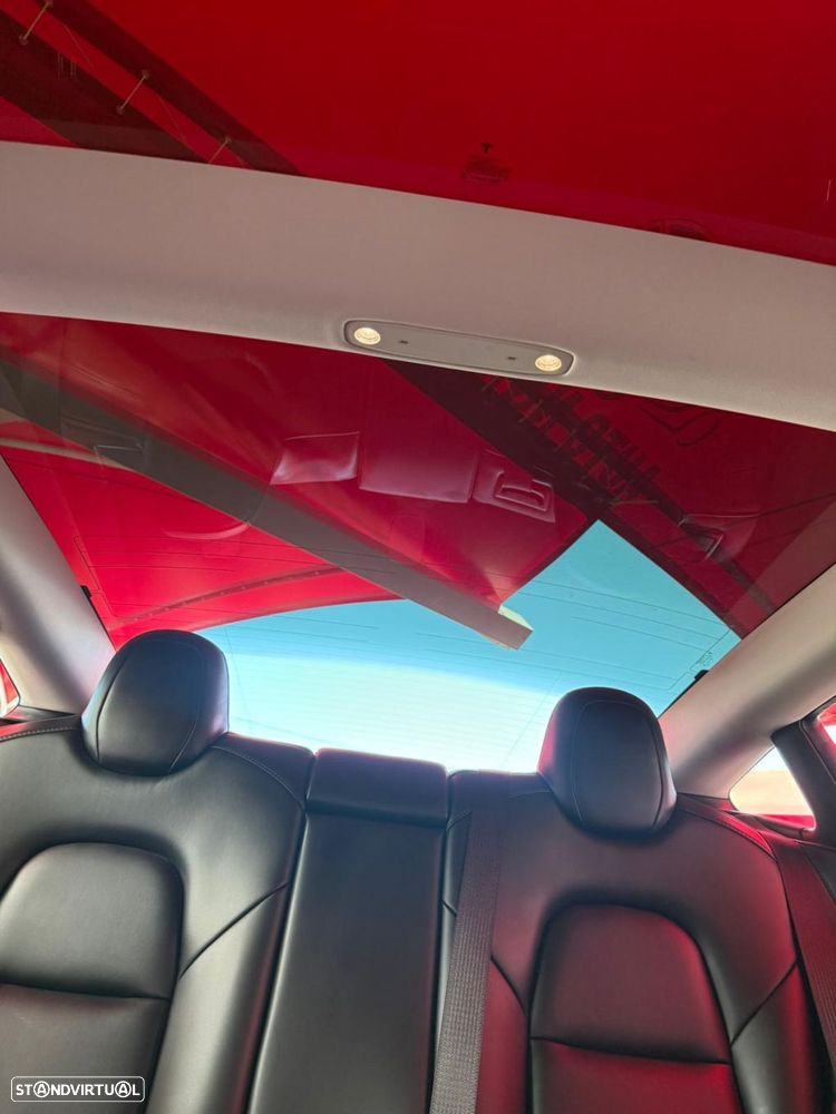 Tesla Model 3 - 15
