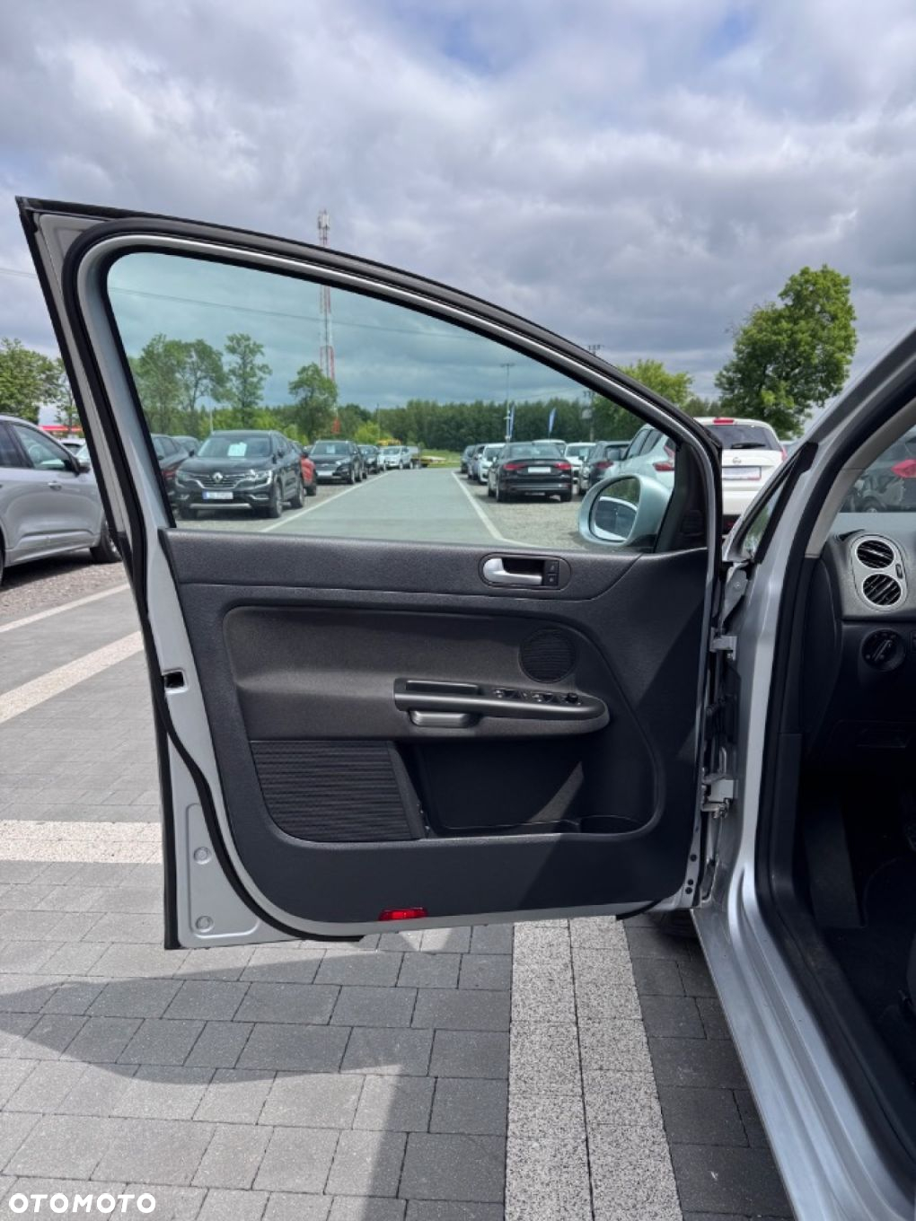 Volkswagen Golf Plus - 9