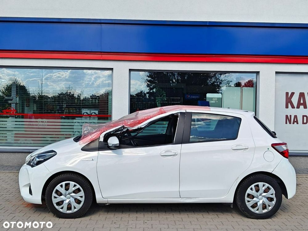 Toyota Yaris - 4