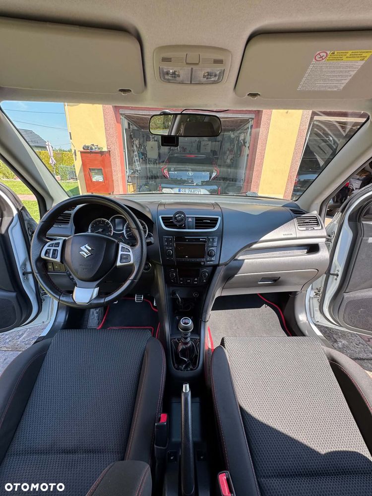 Suzuki Swift - 10