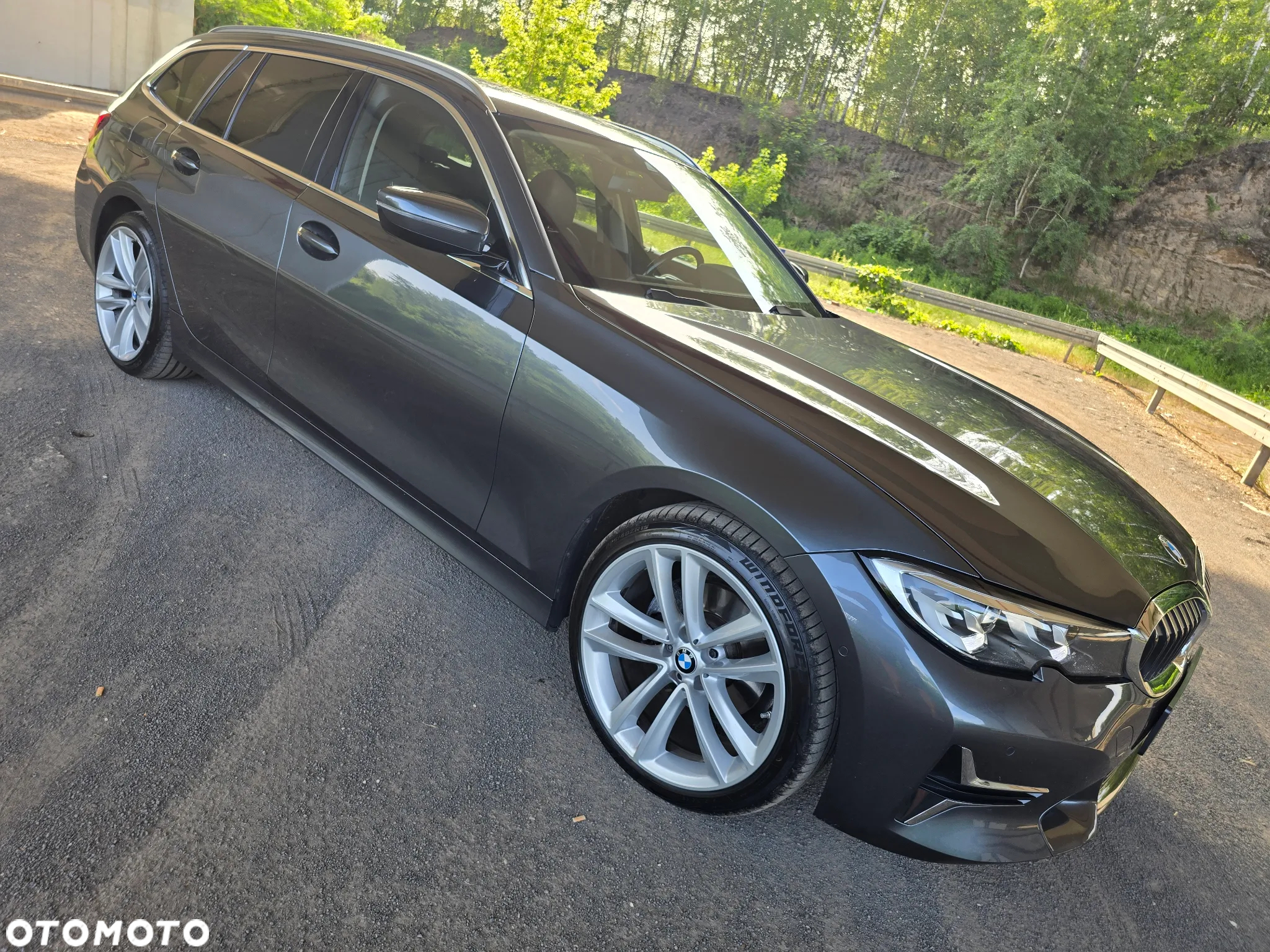BMW Seria 3 320d Luxury Line sport - 29
