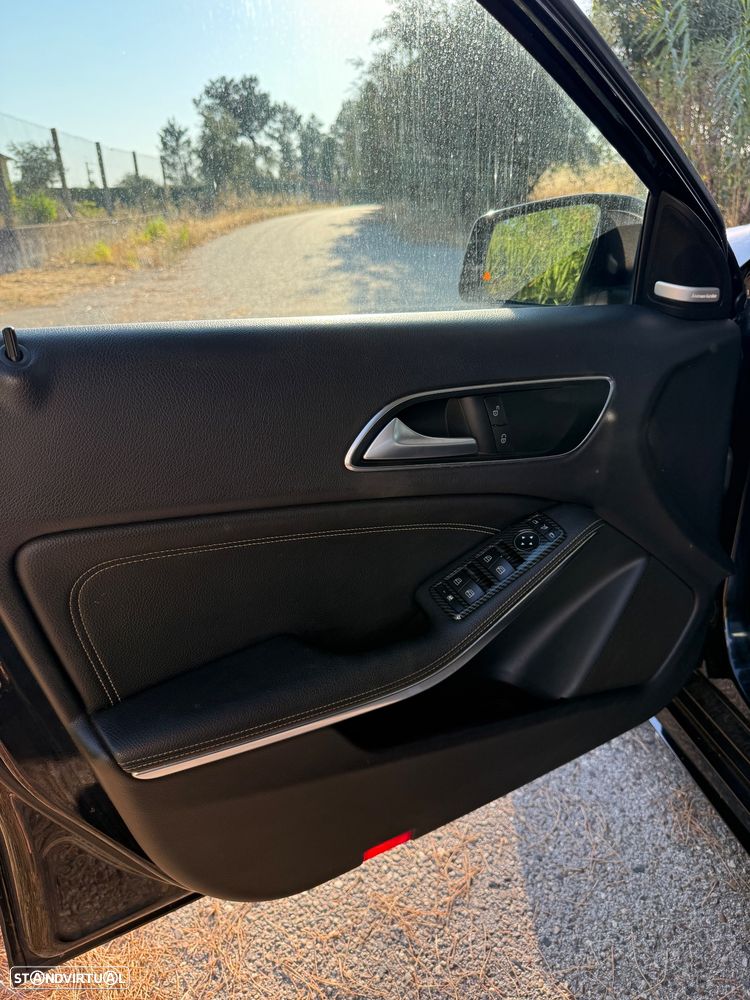 Mercedes-Benz A 200 - 30