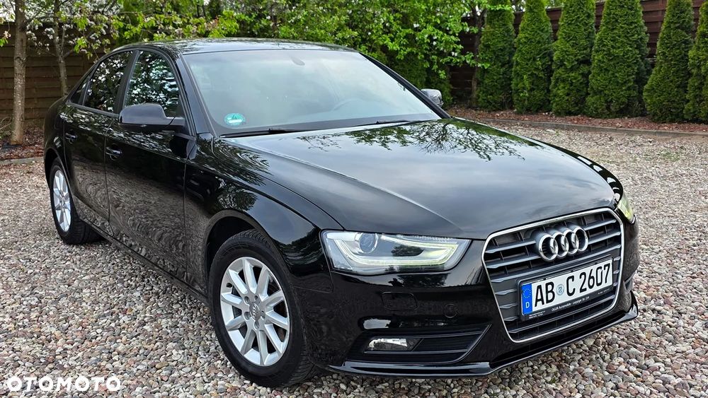 Audi A4 Limousine - 21