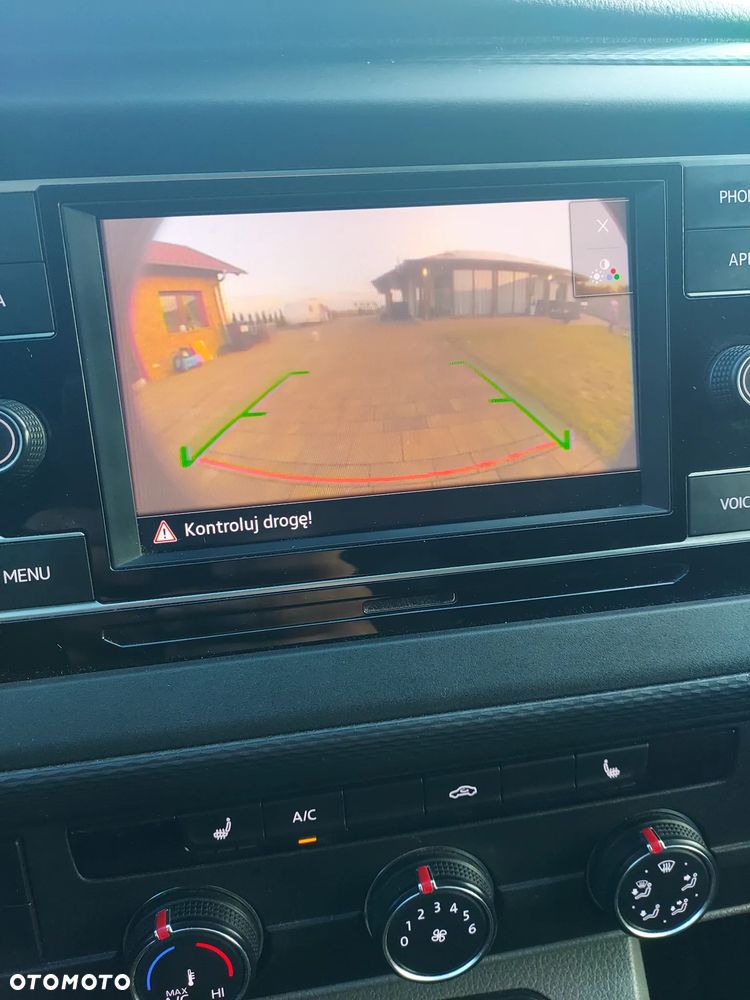 Volkswagen Transporter - 12