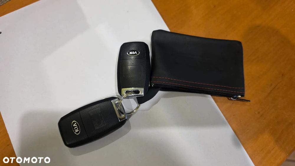 Kia Stonic 1.0 T-GDI 100 OPF Dream-Team Edition - 33