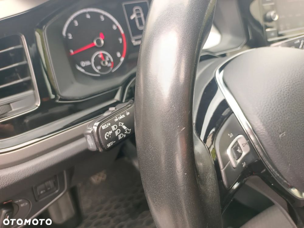 Volkswagen Polo - 17
