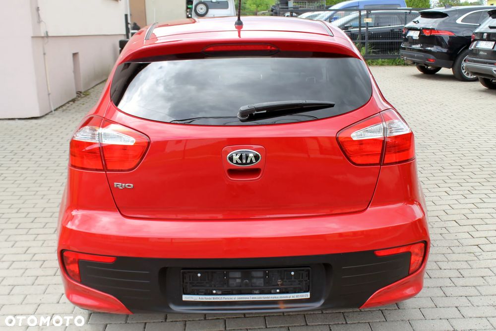 Kia Rio 1.2 ISG Dream Team Edition - 8