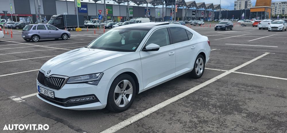 Skoda Superb 2.0 TDI DSG Style - 1