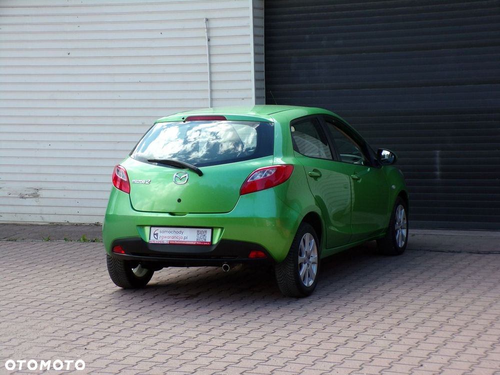 Mazda 2 - 12