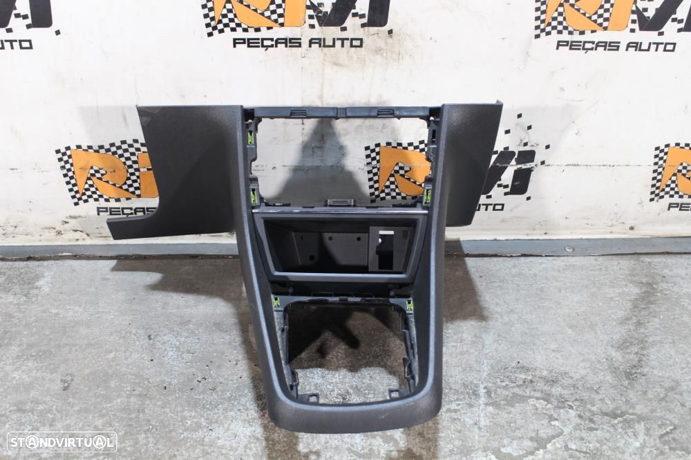 Consola Central Seat Leon (5F1)  5F1863212d / 5F1863680d / 5F1863681b - 1