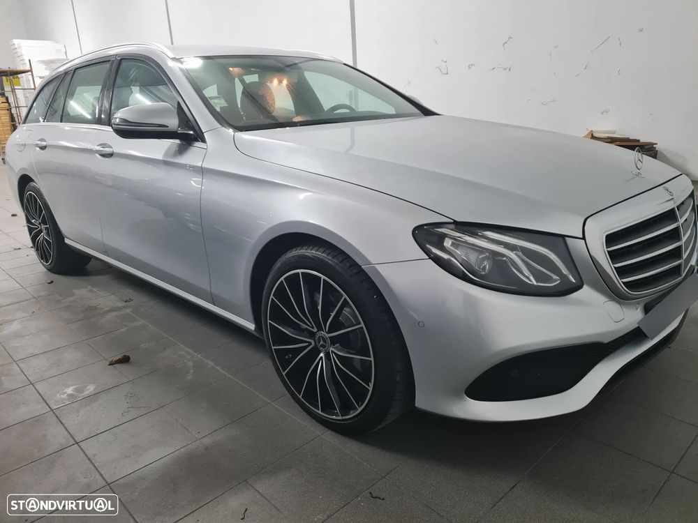 Mercedes-Benz E 200 d Exclusive - 12