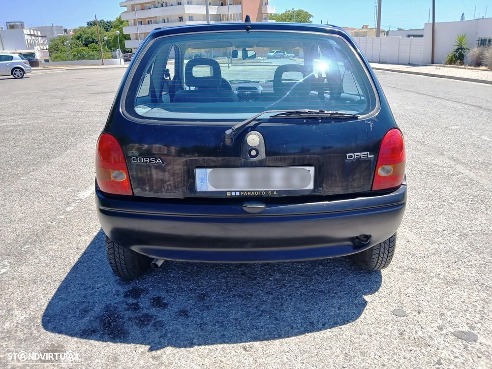 Opel Corsa 1.2 Swing - 4
