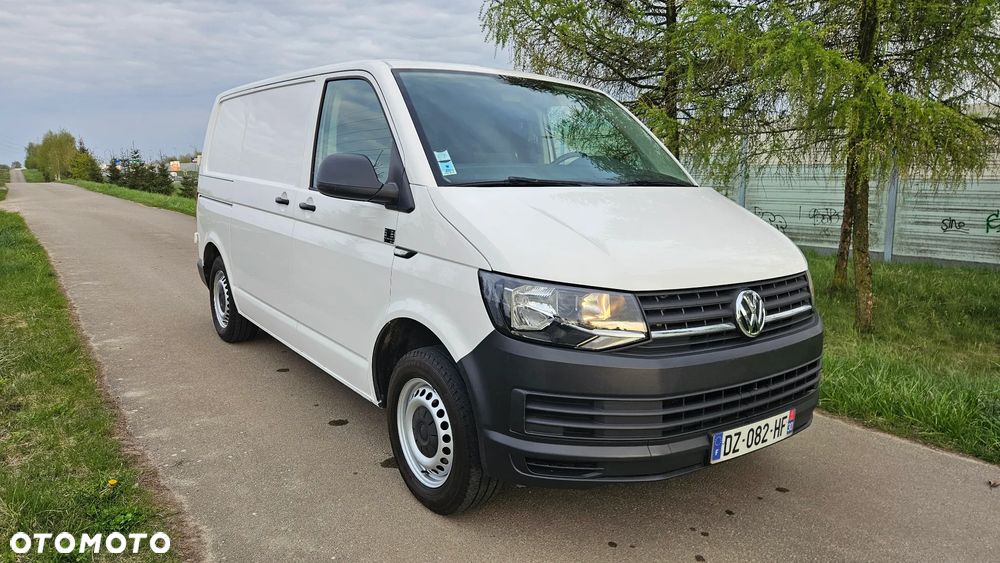 Volkswagen Transporter - 4
