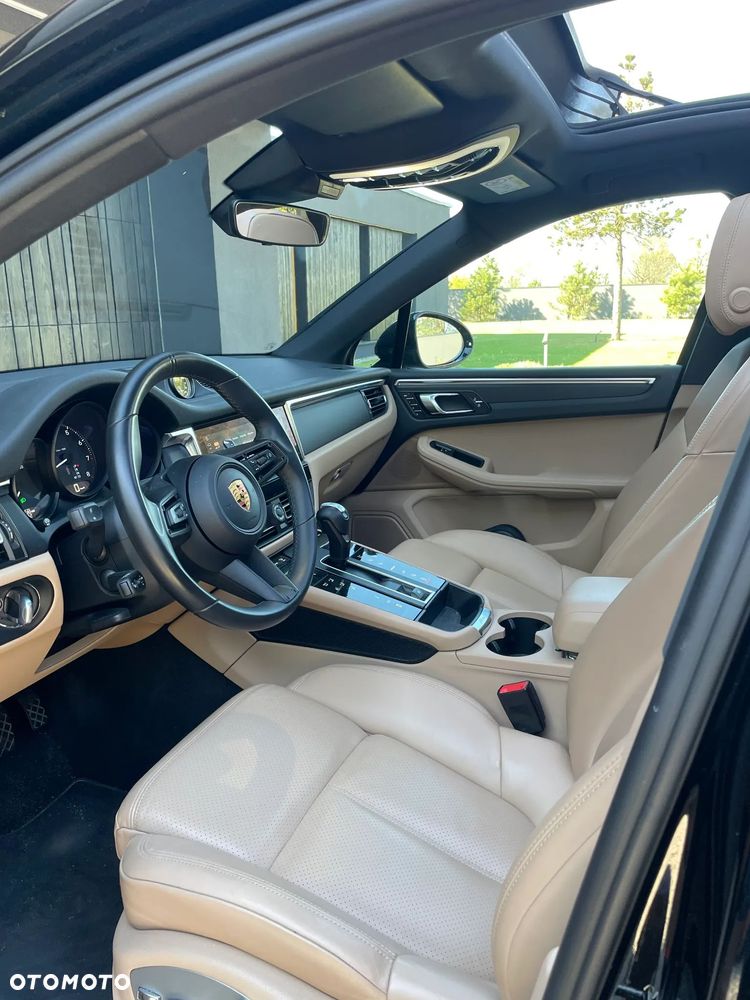 Porsche Macan Standard - 4