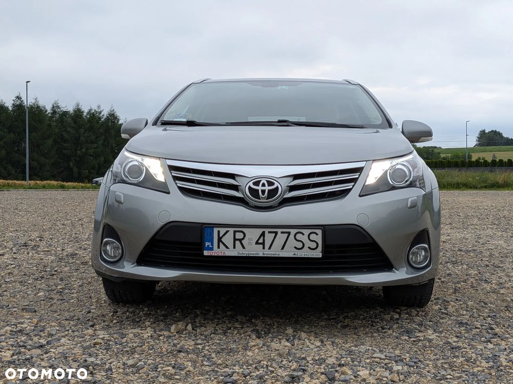 Toyota Avensis 2.0 Prestige EU5 MS - 2
