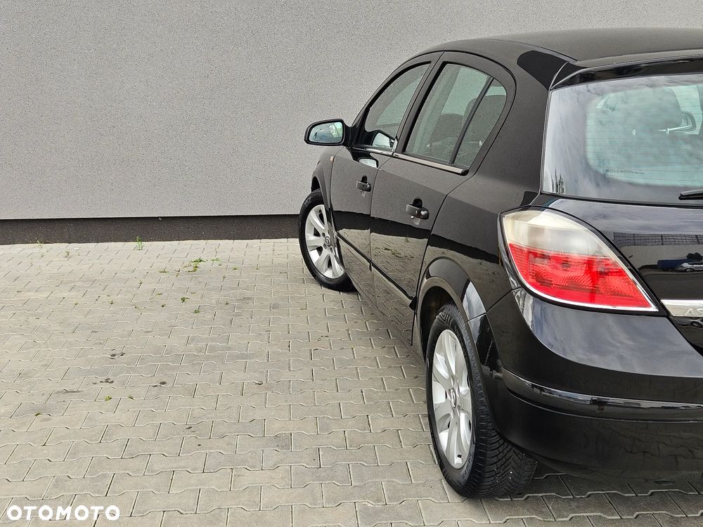 Opel Astra 1.8 Cosmo - 16