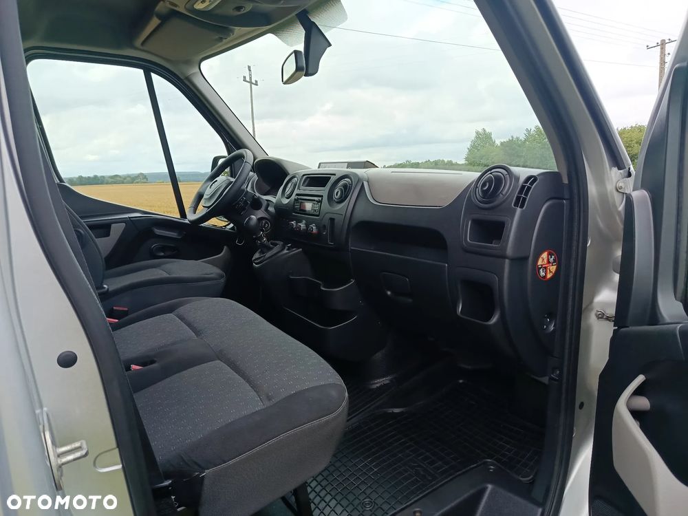 Opel Movano - 8