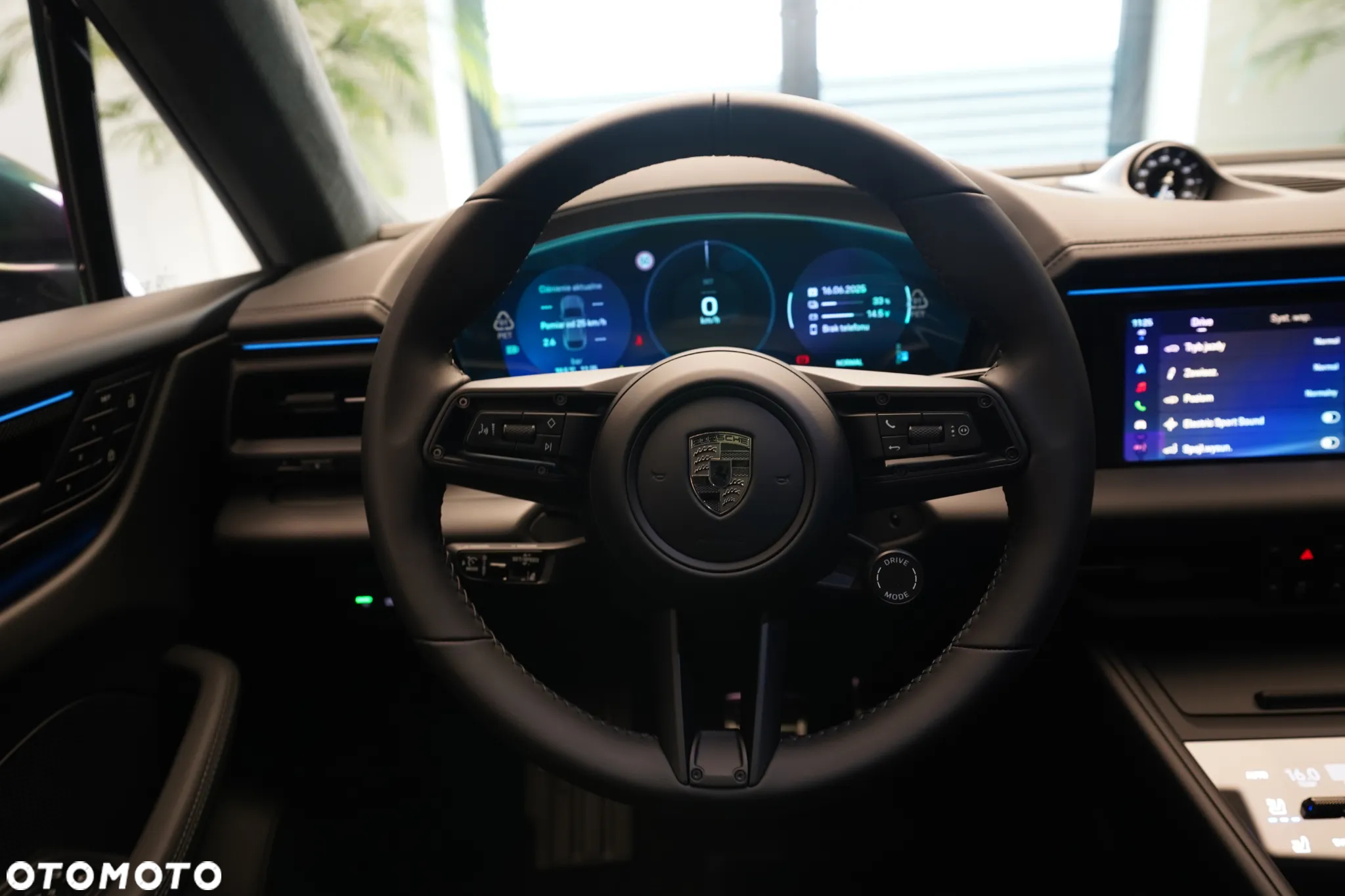 Porsche Macan Turbo 100kWh - 16