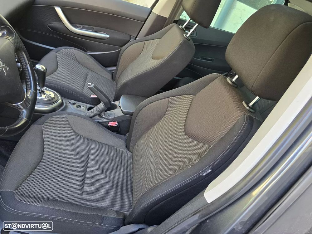 Peugeot 308 SW 1.6 e-HDi SE Envy 2-Tronic - 8