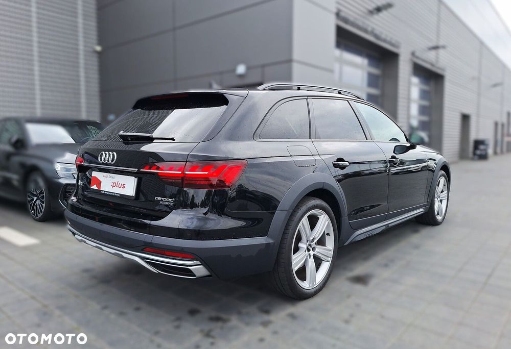 Audi A4 Allroad - 34