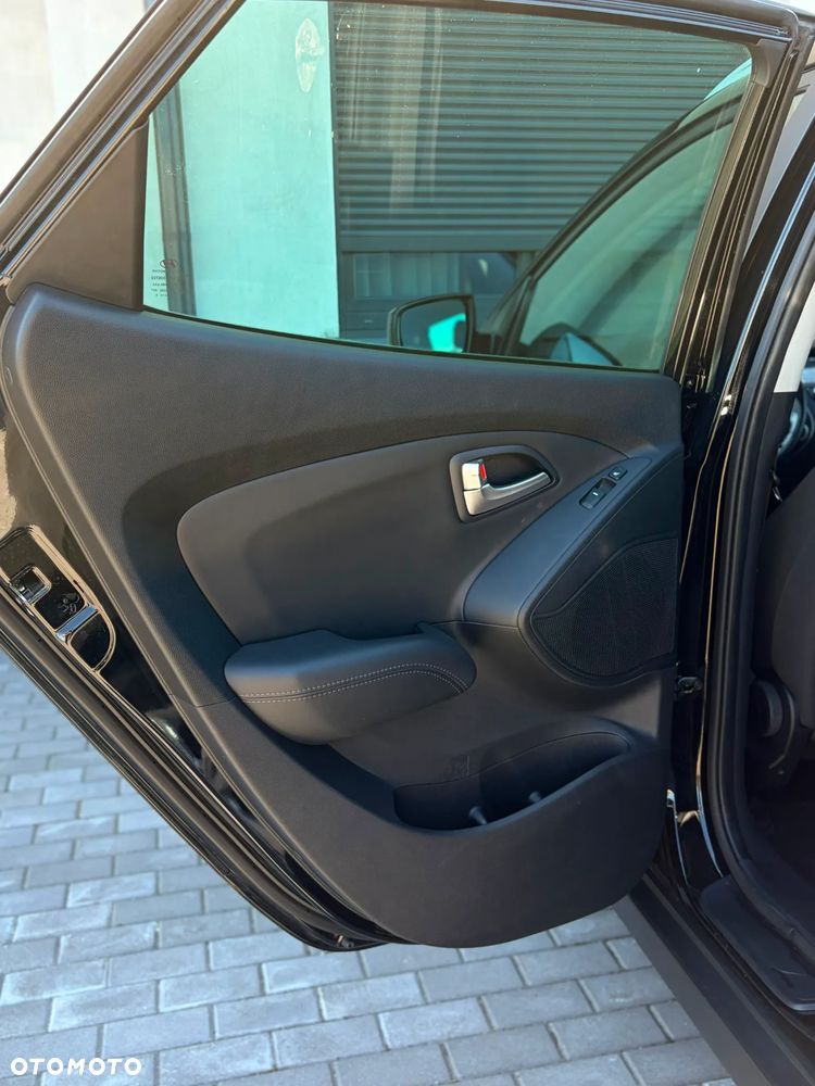 Hyundai ix35 2.0 2WD Automatik Style - 25