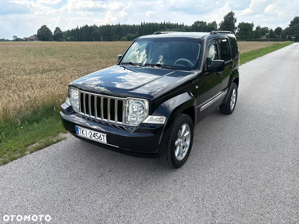 Jeep Cherokee - 16