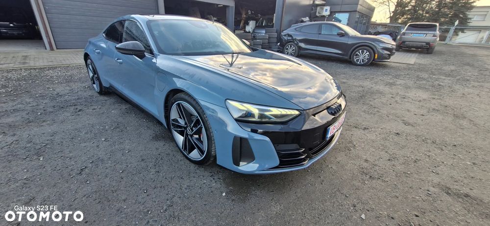 Audi e-tron GT - 5