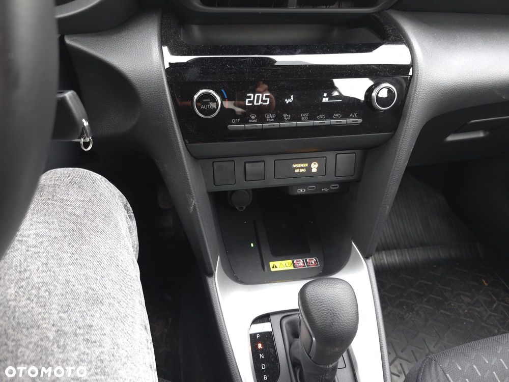 Toyota Yaris Cross Hybrid 1.5 Comfort - 17