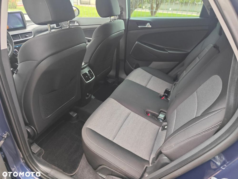 Hyundai Tucson blue 1.6 GDi 2WD Navi - 24