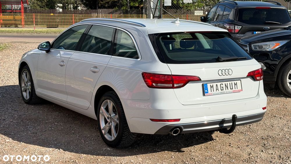 Audi A4 Avant 2.0 TDI S tronic - 39